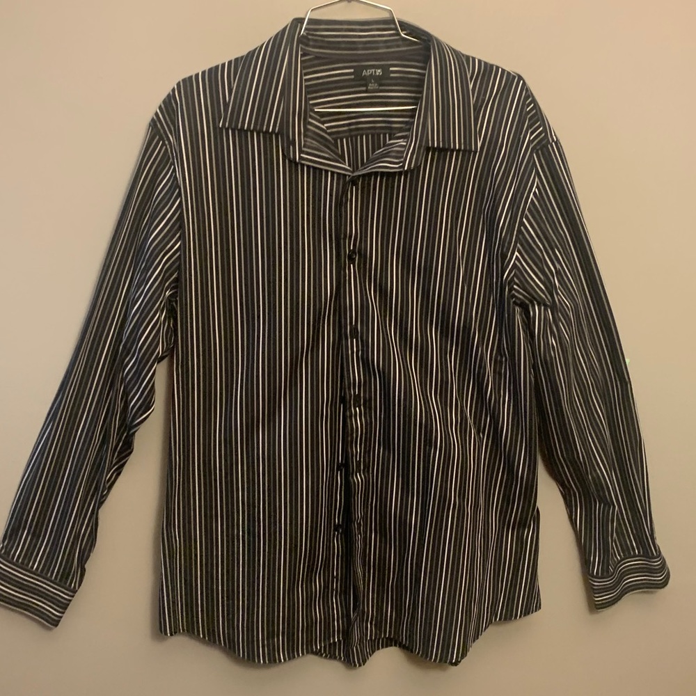 Black, white, grey stripe dress shirt, L